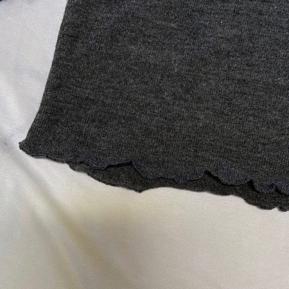 Embroidered Crop Top - Picture 6 of 6